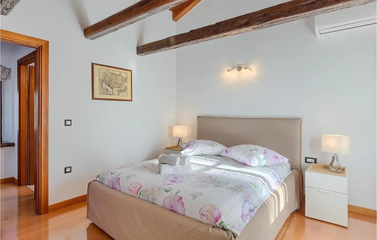 Holiday home Villa Eufemia Marici
