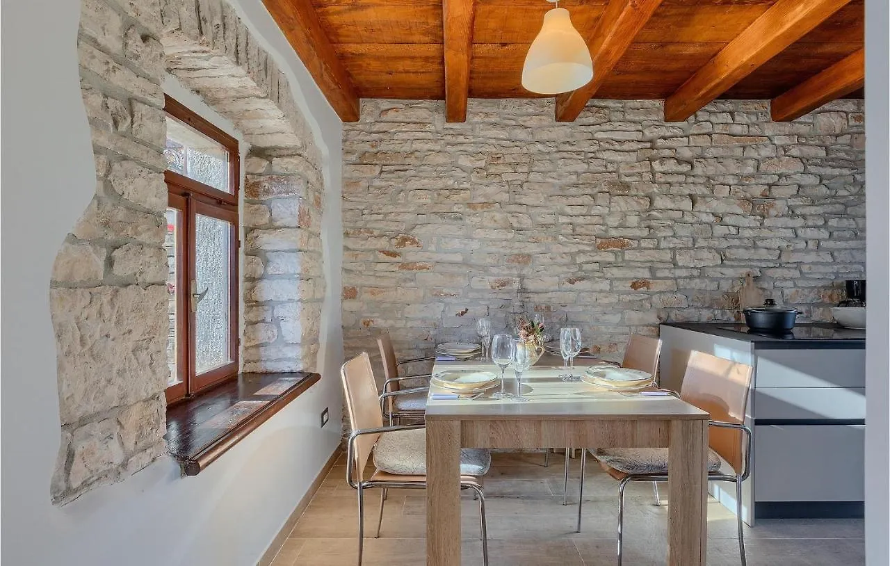 Villa Eufemia Marici
